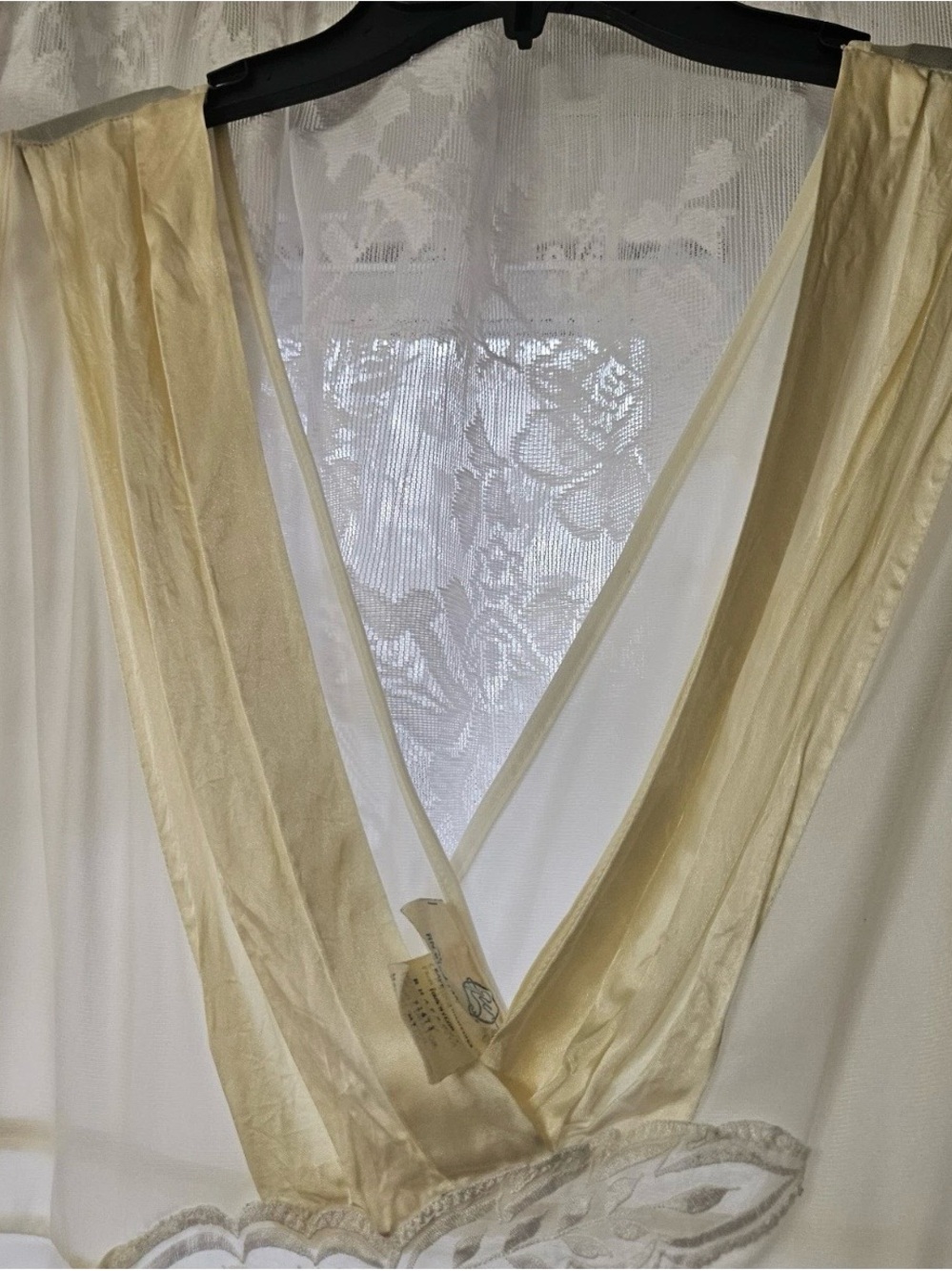 Vintage Undercover Wear Rhapsody White Nylon Maxi Nightgown M Tall Grecian - Picture 8 of 15